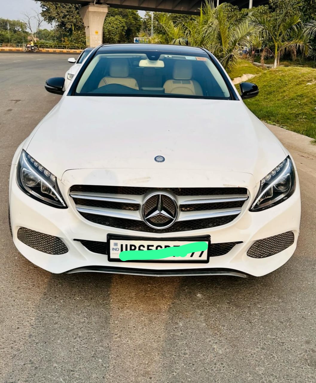 Mercedes Benz